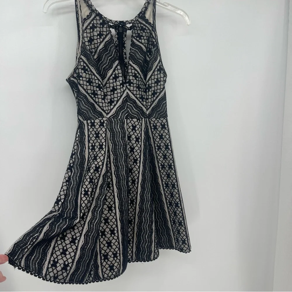 Free People Black Lace Mini Dress Twee Indie Boho Y2K Size 2 - Picture 4 of 13